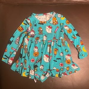 POSH PEANUT X HELLO KITTY dress (LIMITED EDITION)